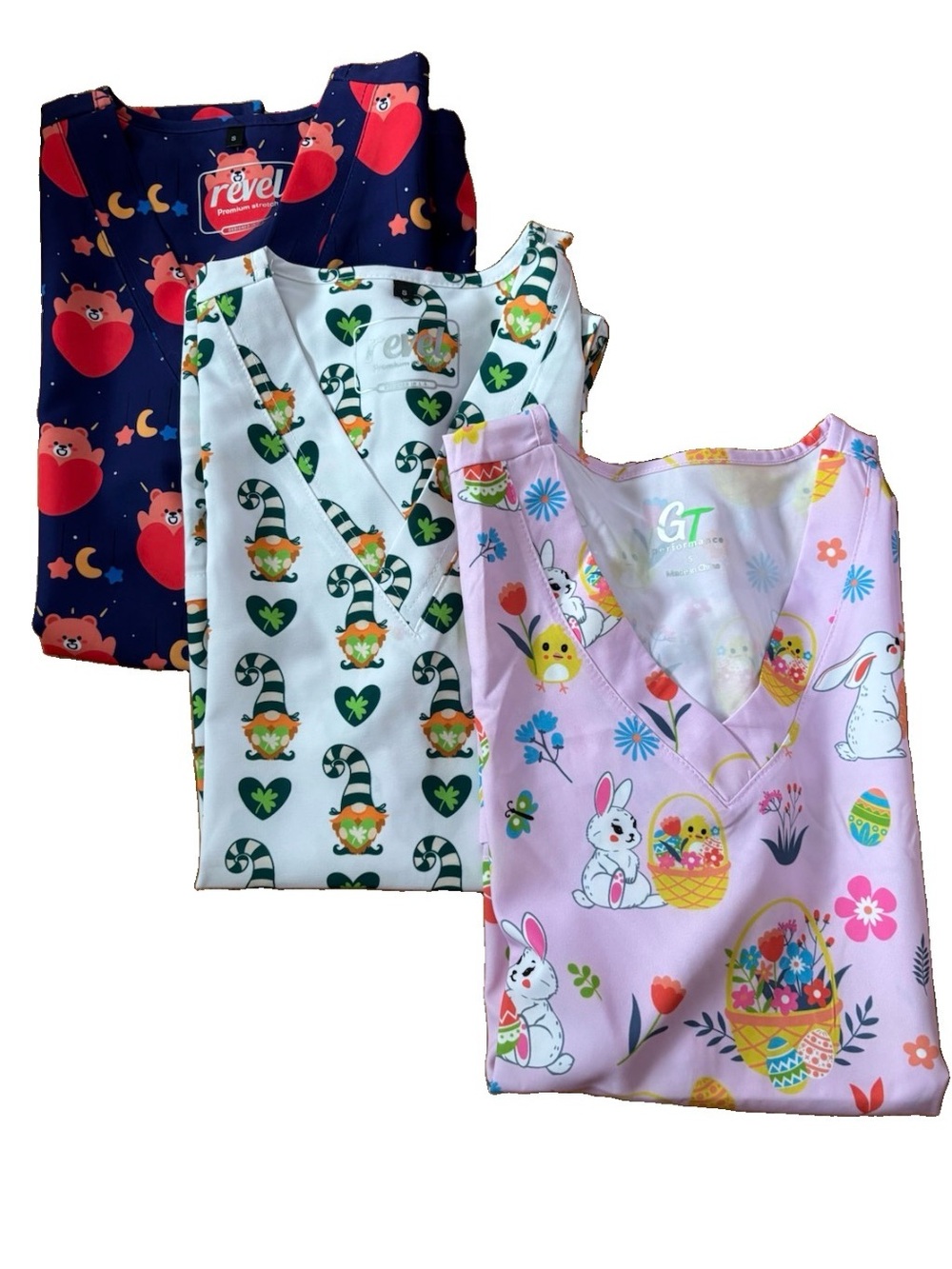 Women’s Set Of 3 Holiday Scrub Tops Easter, Valentines & St Patrick’s Day Small